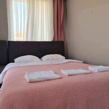 Budget Hotel Tourist Inn Arnavutkoy Eksteriør billede