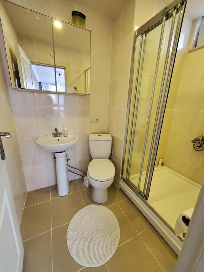 Budget Hotel Tourist Inn Arnavutkoy Eksteriør billede